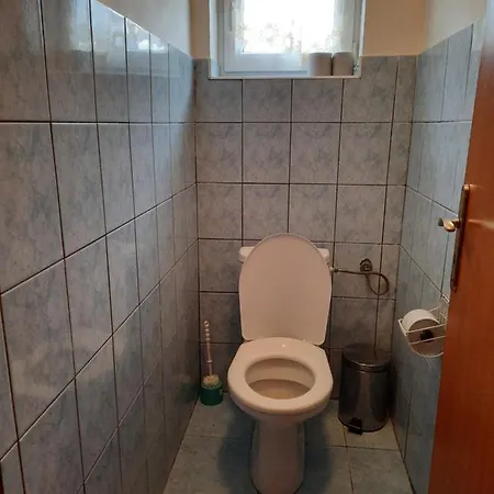 Konica بيت ضيافة *
